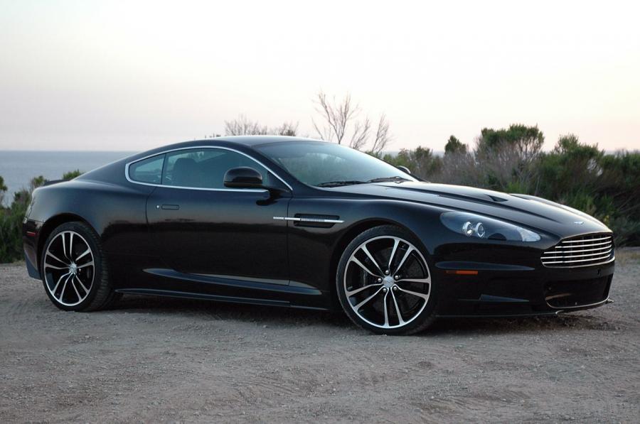  Aston Martin DBS Carbon Black Edition 2010 года  (NA) (фото 16 из 35)
